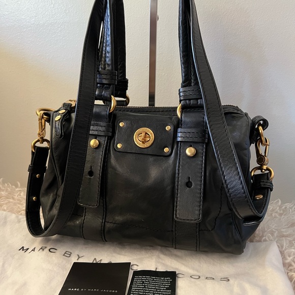 Marc Jacobs Leather 3 ways Bag - Picture 10 of 16
